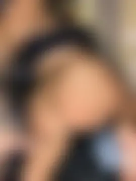 LittleMissEeve webkamerás műsora