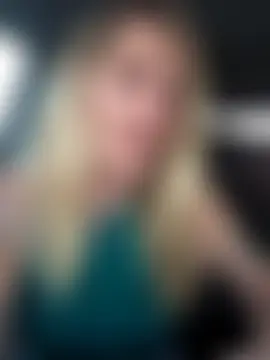 SheIsSomething Show Webcam