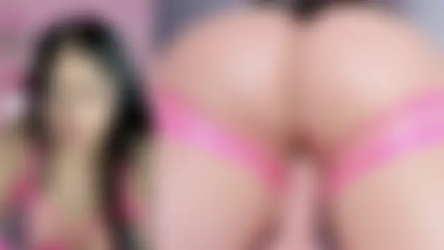 غرفة دردشة emily_foxxxii المباشرة