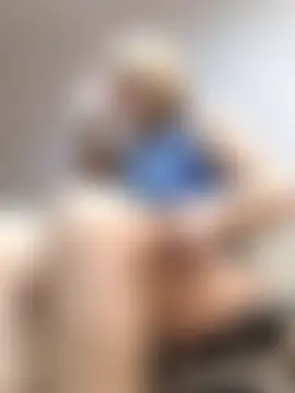 ValeriaLight: διαδικτυακό σόου στην κάμερα