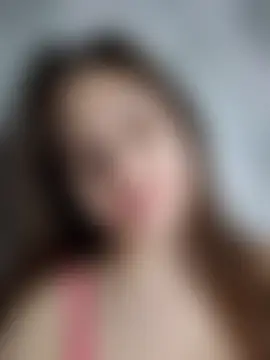 Olivia_OliV Show in webcam