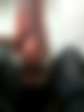 Sunali_Bendre Show in webcam