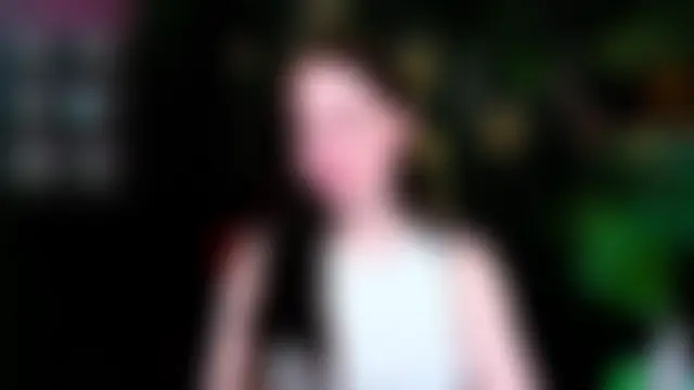 Elisabeth_Binder: онлайн-чат