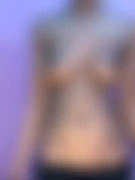 Small_Titss Show in webcam