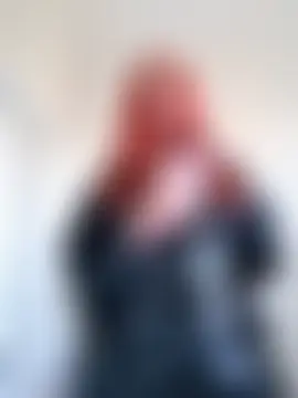 Show modela BlueHOT-MILf na web-kameri