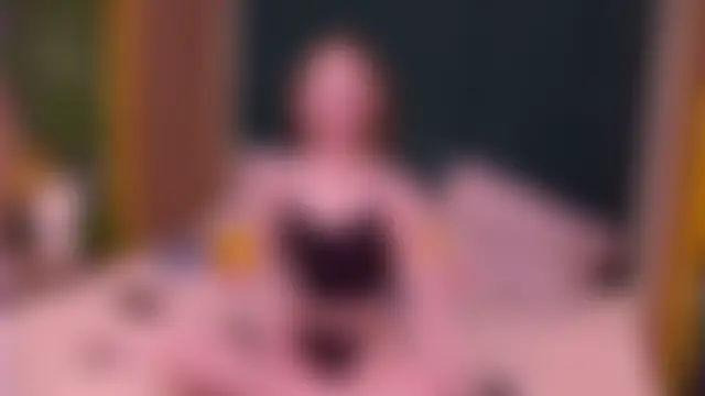 Lola_Gilbert – Naživo XXX chat