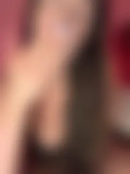 غرفة دردشة EllaMae المباشرة