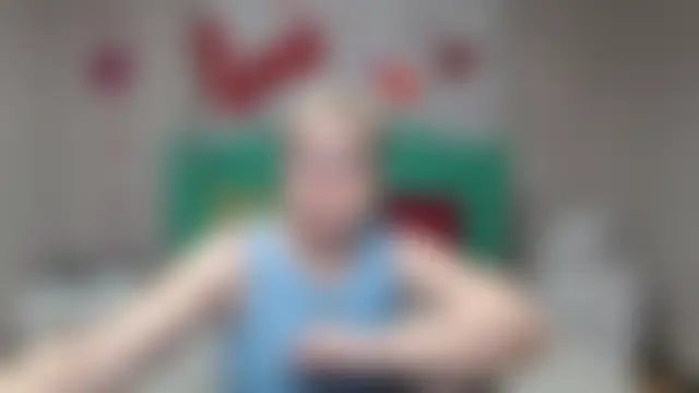 Онлайн чат XXX EmiliaGree