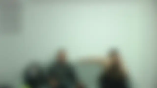 jhustin_marcius: διαδικ τυακό σόου στην κάμερα