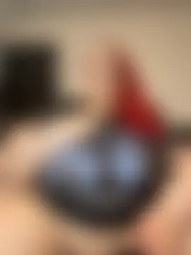 Exotic_Queen_'s Live Chat Room