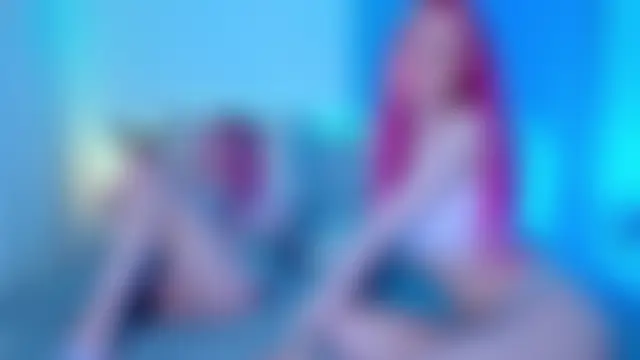 AlexRoseLiRed élő XXX-chatje