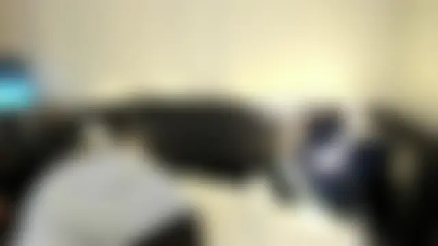 Dark_Moni Show in webcam