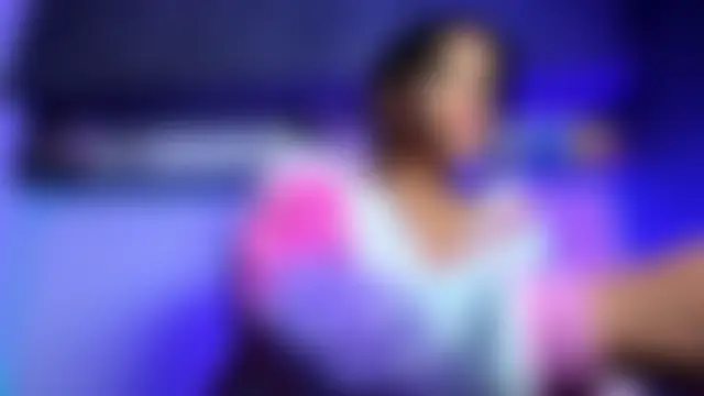 vickylatina_: δωμάτιο απευθείας συνομιλίας