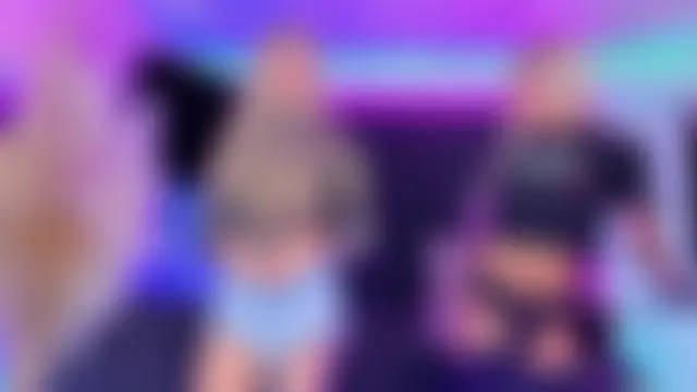 Show de webcam de Queens_Wonders_Blonders