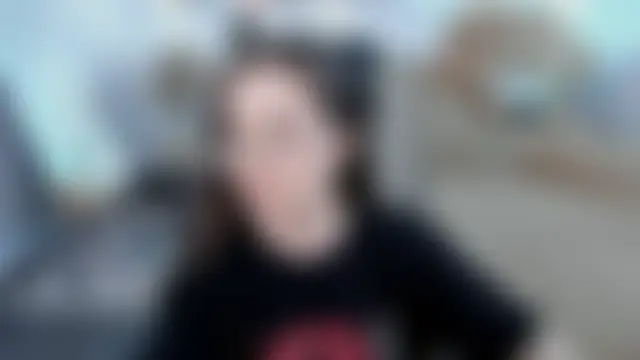 VirtuallVoyant 라이브 XXX 채팅