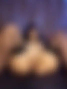 EmmaKrosss' Webcam Show