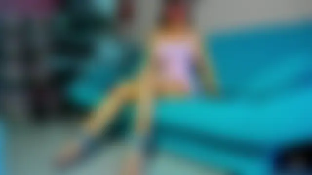 MadinaBrown's Live Chat Room