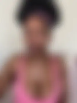 mochamimi's Live Chat Room