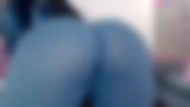 Ass_asssss élő chatszobája