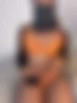 KiaraAmara 在線直播表演