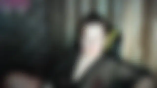 EvilReddのライブXXXチャット