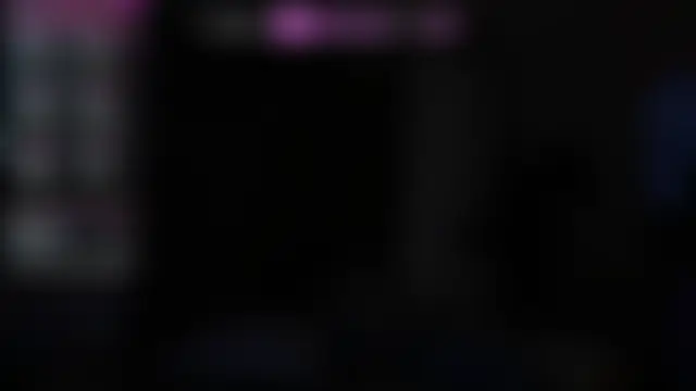 halaaa_1: διαδικτυακό σόου στην κάμερα