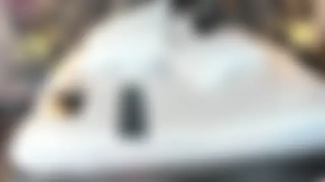 Ivonne_Millerr's Live Chat Room