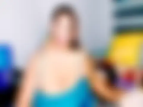 Sassy_Tassy Show in webcam