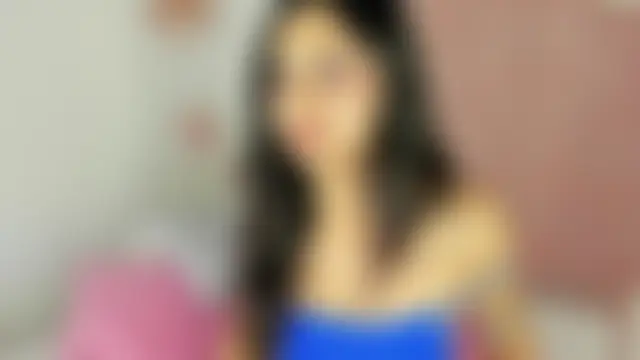 Pokazy przed kamerką – Zoee_Kravitz