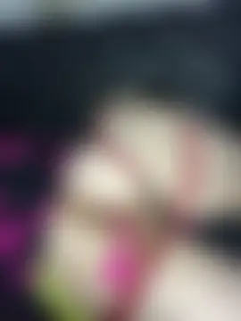 VenusDeMilo_55's Live Chat Room