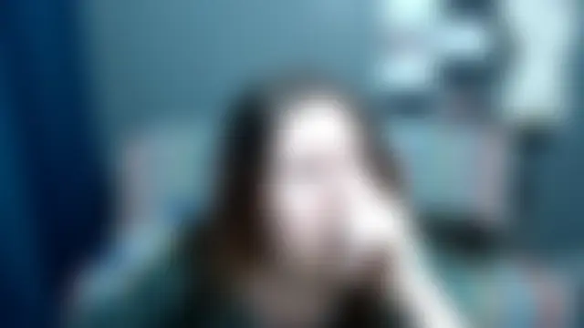 غرفة دردشة pa1e_pr1ncess المباشرة