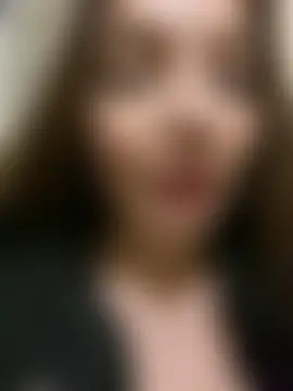 KrisMagnoly élő chatszobája