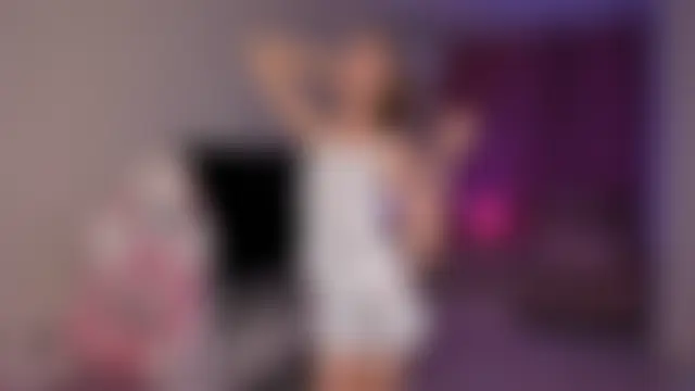 XXX chat uživo modela EllaCurtis