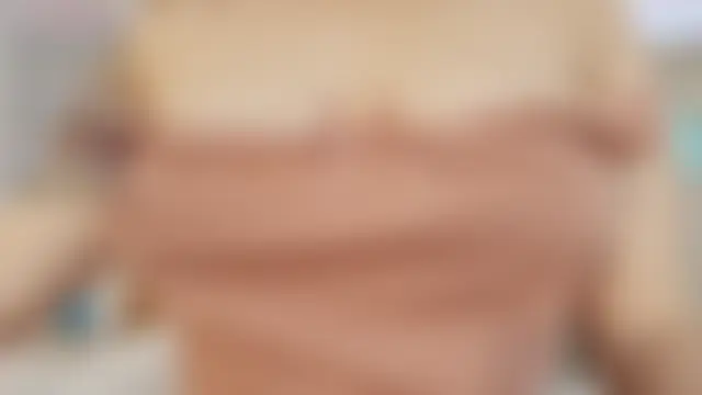 rawiya Show in webcam