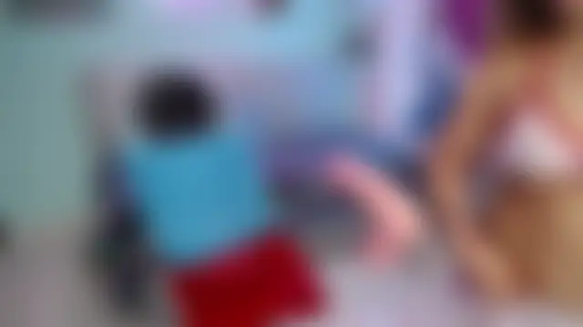 thalia_mills19's Live Chat Room