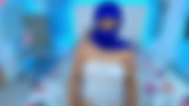 ZainaNour: вебкам-шоу