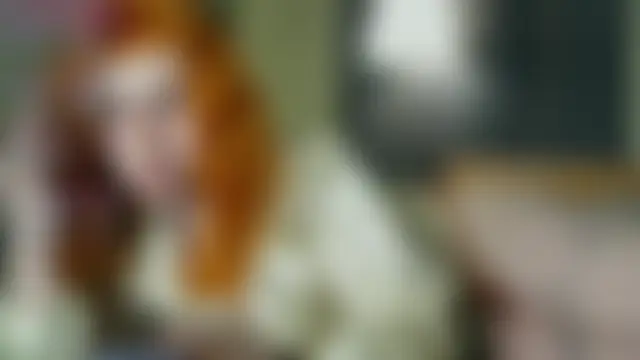 lia_grl Pertunjukan Webcam