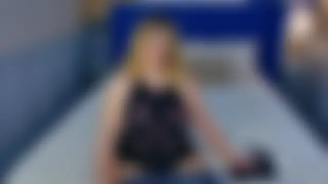 WendyPage Show in webcam