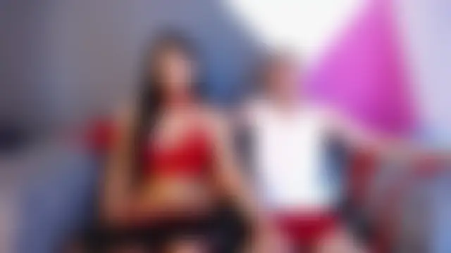 Megan_Lee07's Live Chat Room