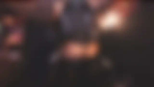 YourMissAlice élő chatszobája