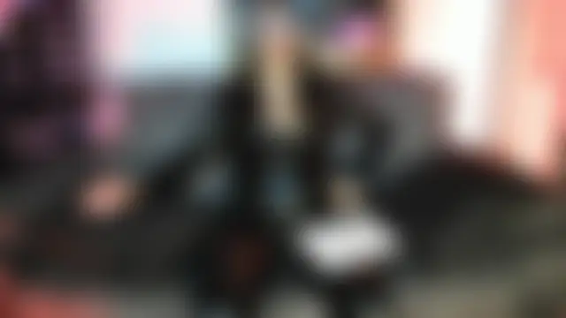 _LuanaDabbraccio élő chatszobája