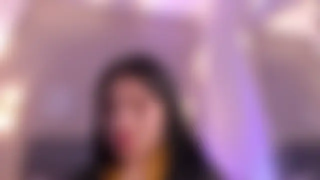 Lunaa_bellaa élő chatszobája