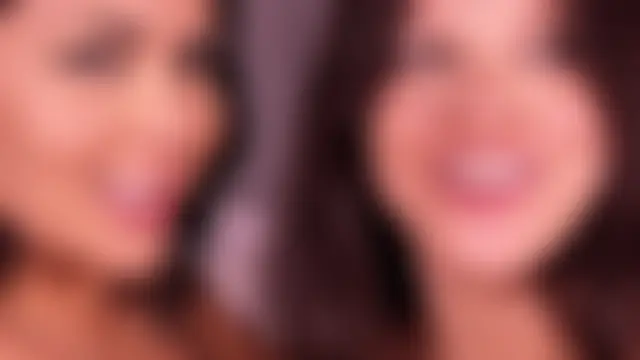 emperatriz_reyes' Webcam Show