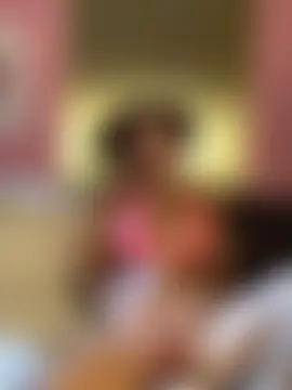 NaughtyLatinaxxxのウェブカメラショー