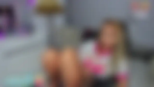 Nicol2Naya's Webcam Show