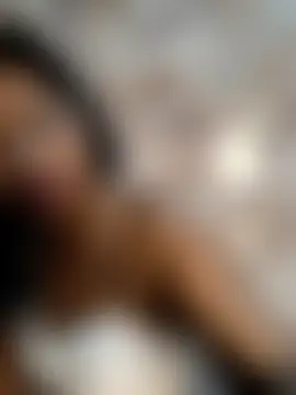 hornyzinia123n Live chat-huone