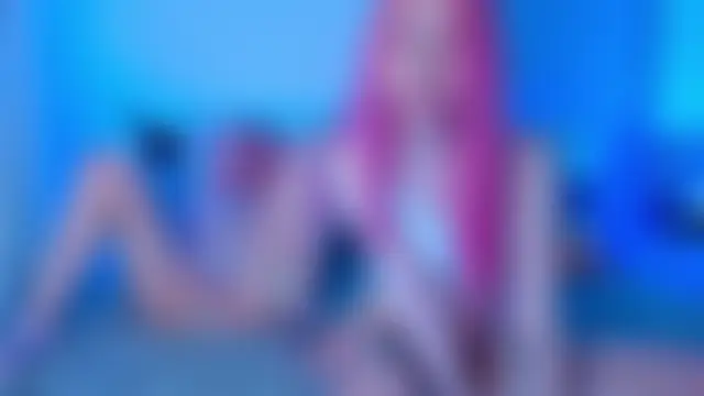 AlexRoseLiRed élő XXX-chatje