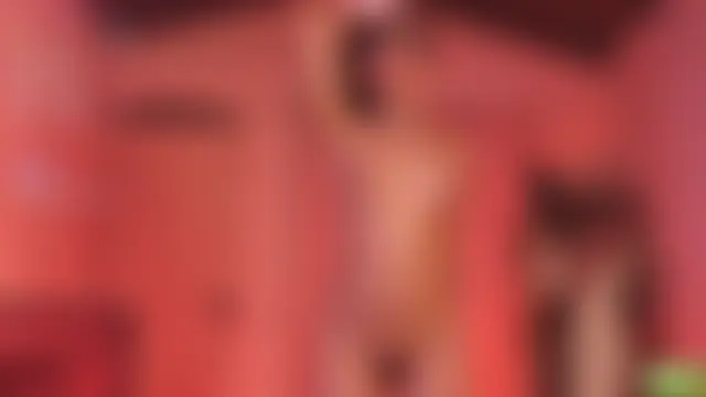 Miranditta Chat XXX live