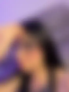 Lucy_699: δωμάτιο απευθείας συνομιλίας