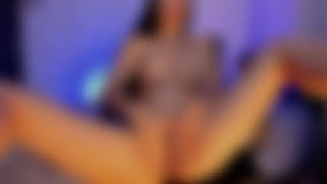 MeganWhite3 Chat Room in diretta